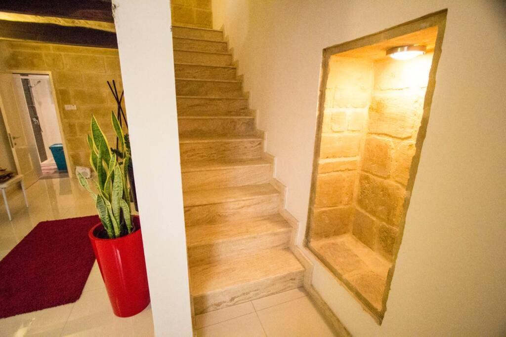 Valletta-Central Duplex Maisonette Dış mekan fotoğraf
